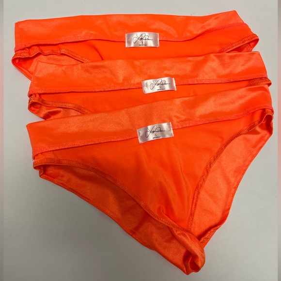 NWOT ⚜️🧡⚜️ Laina Rauma lime color High Jump bikini bottom - Picture 5 of 17